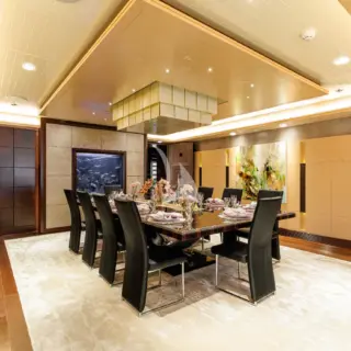 QUANTUM OF SOLACE - Main Deck | Dining Area