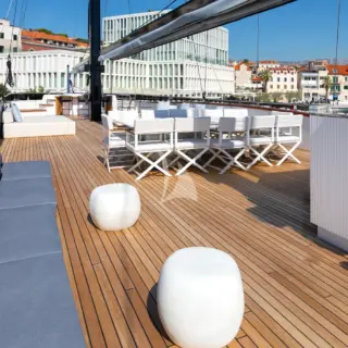 Sundeck