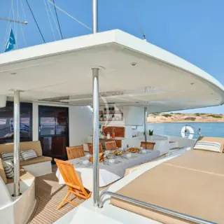 HIGH FIVE - Aft Deck 