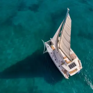 HIGH FIVE - Highfive aerial view