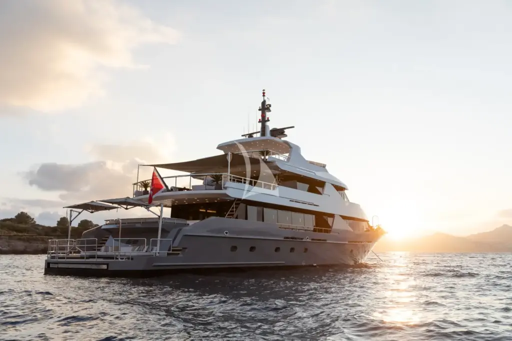 ILLUSION II - Image 2