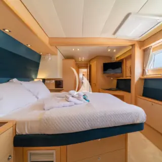 Double Cabin