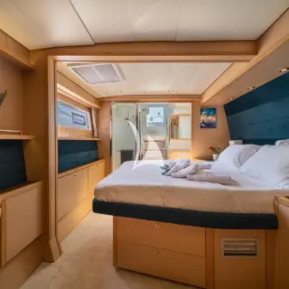 Double Cabin