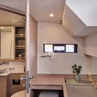 Aft Cabin Bathroom