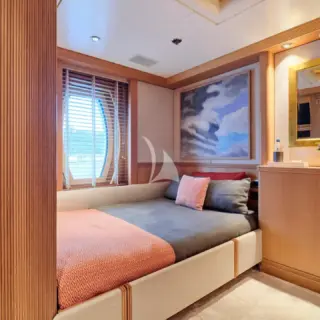 Semi Double Cabin