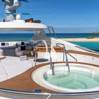 REVERIE Sun Deck
