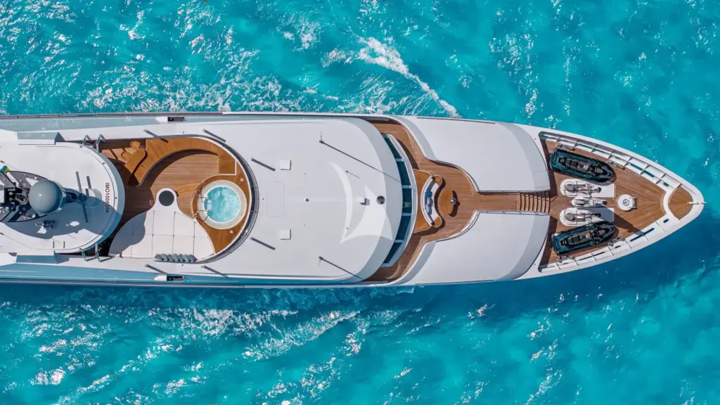 Reverie Sun Deck Forward