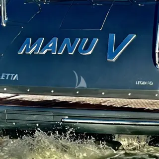 MANU V - Image 15