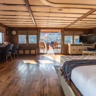 Master suite