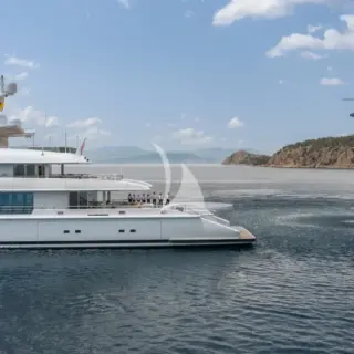 LADY VERA - Image 8