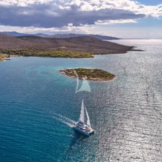 Ad astra under sail
