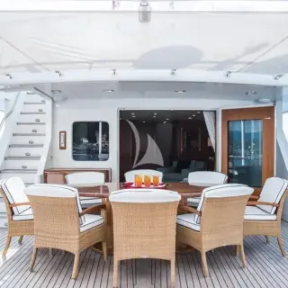 Bridge deck aft dining