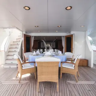 Main deck aft dining