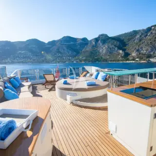 Flybridge sunpads