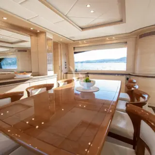 Main salon dining