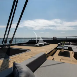 GRAYONE - Image 4