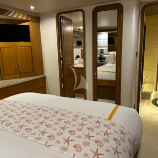 Double Cabin