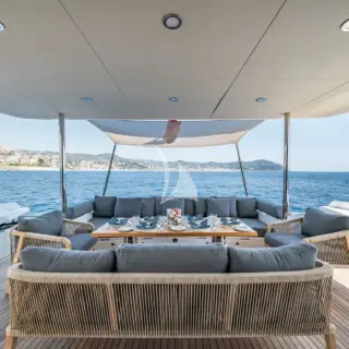 MAORIA - aft deck