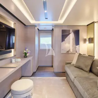 Office/Playroom convertible into a double