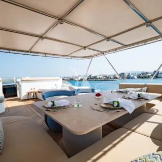Sun deck