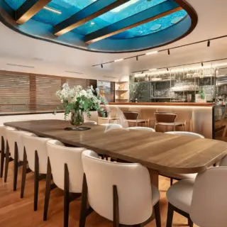 Dining room and a bar
