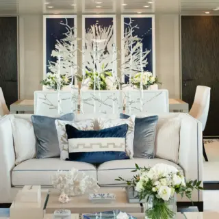 Main Salon 2