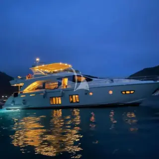 HUBO by night