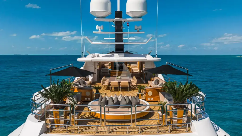 SEALION - Sun Deck Aft