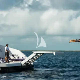 Hydraulic Swim Platform