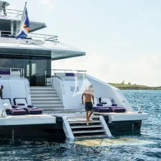 Hydraulic Swim Platform