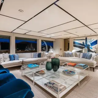 Main Deck - Salon