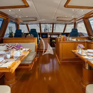 Cockpit - dining