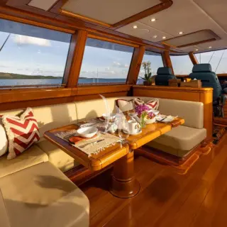Cockpit - dining