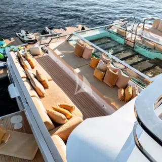 Main deck aft with pool