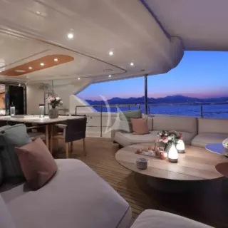 Upper aft deck