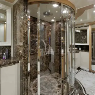 Master ensuite