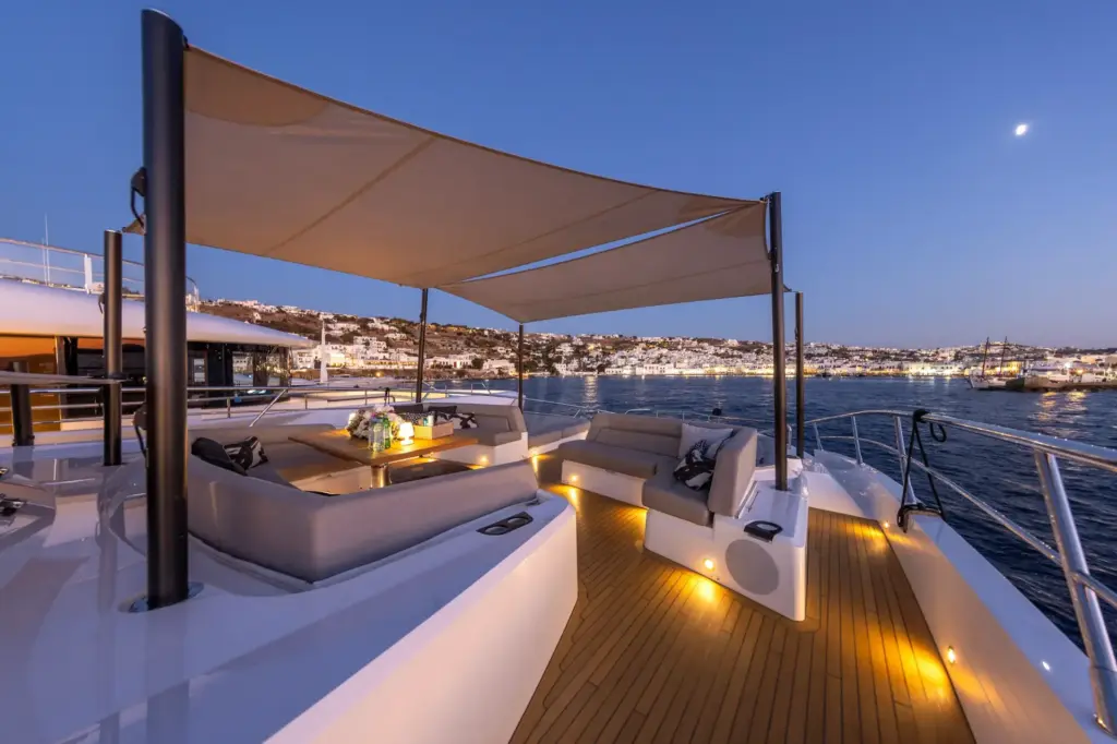 Noroader - foredeck evening - 2024