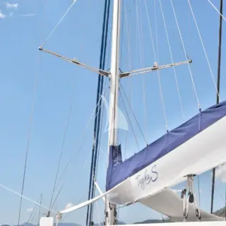 Tukiya S - Mast and riggings made to sail