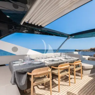 Flybridge
