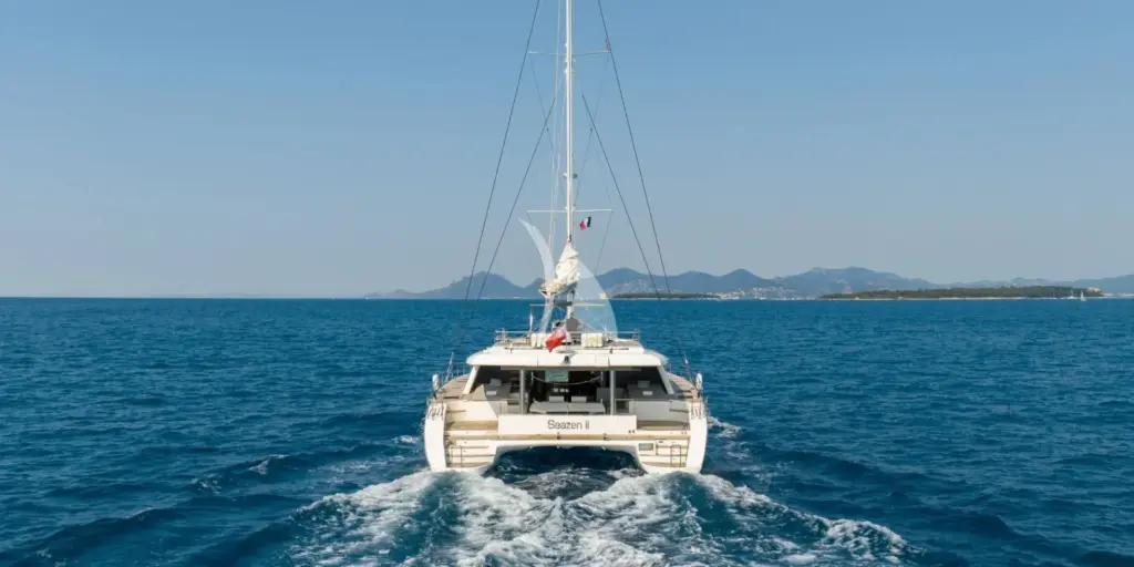 SEAZEN II - Exterior