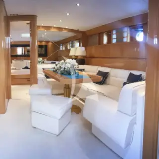 Saloon full view