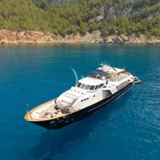 Spirit of MK - At anchor
