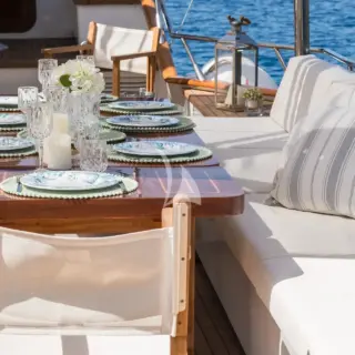 Spirit of MK - Flybridge Dining Area