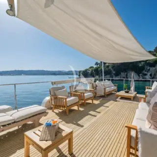 Flybridge