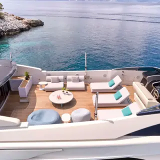 Upper Deck forward