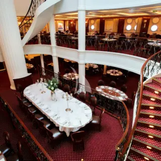 Two storey sumptuous dining area