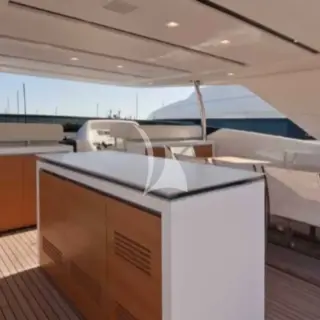 Sun deck 1