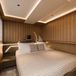Double Cabin