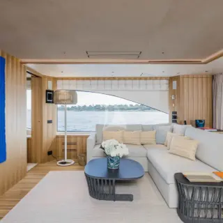Upper Deck Salon