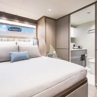 AURA | VIP cabin